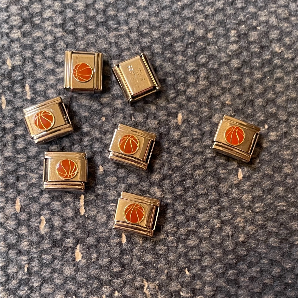 Vintage sterling Italian Basketball Charm Bracelet links 7